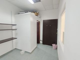 Local comercial en alquiler en Pulianas