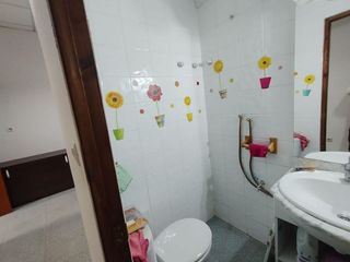 Local comercial en alquiler en Pulianas