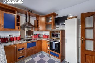 Casa adosada en venta en Cúllar Vega