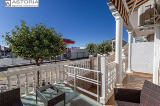 Casa adosada en venta en Cúllar Vega