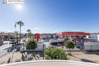 Casa adosada en venta en Cúllar Vega