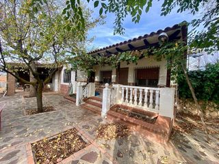 Chalet en venta en Villarrubia de los Ojos