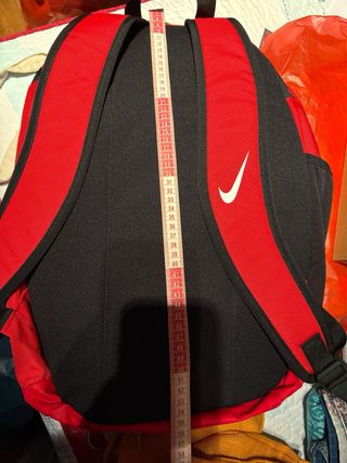 Mochila Nike Roja y Negra