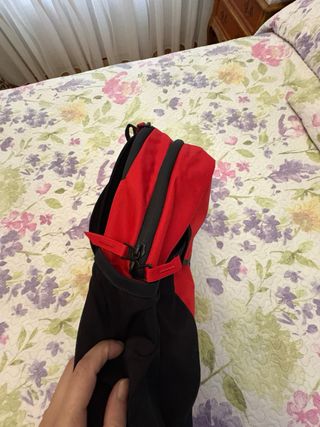 Mochila Nike Roja y Negra
