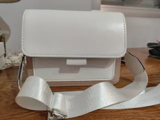 Bolso bandolera blanco y rosa