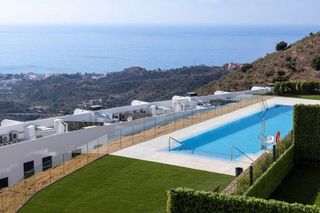 Ático en venta en Cotomar - Urbanizaciones en Rincón de la Victoria