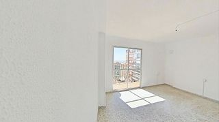 Piso en venta en Parque Victoria Eugenia en Málaga