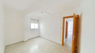 Piso en venta en Parque Victoria Eugenia en Málaga