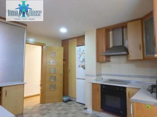 Piso en venta en Franciscanos en Albacete