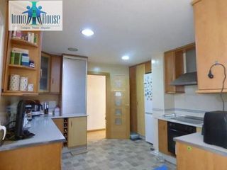 Piso en venta en Franciscanos en Albacete