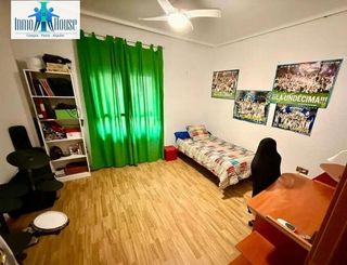 Piso en venta en Franciscanos en Albacete