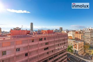 Piso en venta en Centro en Alicante