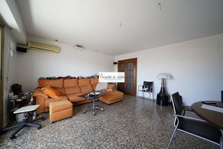Piso en venta en Campoamor en Alicante