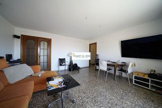 Piso en venta en Campoamor en Alicante