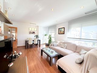 Piso en venta en Ciutat Esportiva en Elche