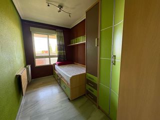 Dúplex en venta en Renfe - Bulevar 1º y 2º Fase en Jaén