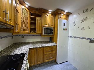 Dúplex en venta en Renfe - Bulevar 1º y 2º Fase en Jaén