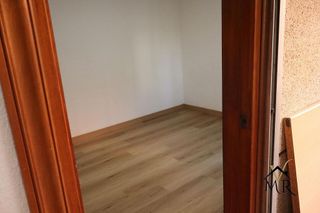 Piso en venta en Santa Rosa - Can Mariner en Santa Coloma de Gramanet