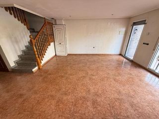 Chalet en venta en Catral