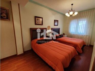 Casa en venta en Navas del Marqués (Las)