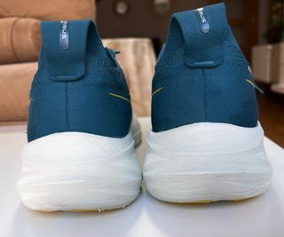 Zapatillas ASICS GEL-NIMBUS 26 Talla 47