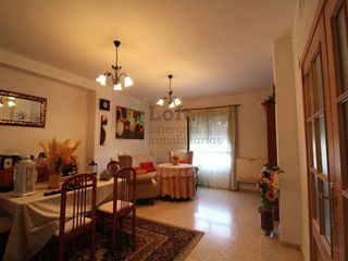 Casa adosada en venta en Olivenza