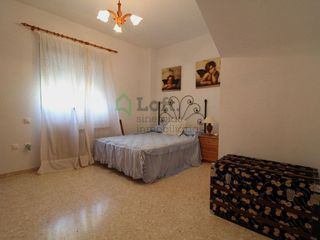Casa adosada en venta en Olivenza
