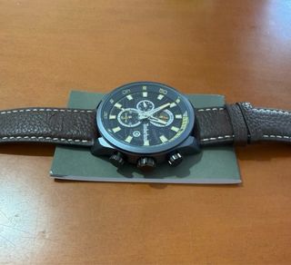 Reloj Timberland Henniker Cuero, modelo TBL14816JL