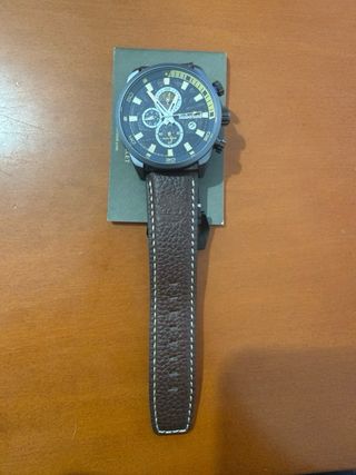 Reloj Timberland Henniker Cuero, modelo TBL14816JL