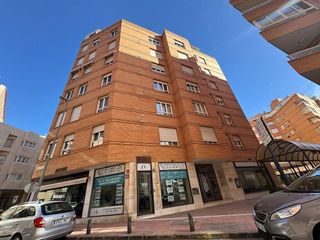 Piso en venta en Nueva Andalucía en Almería