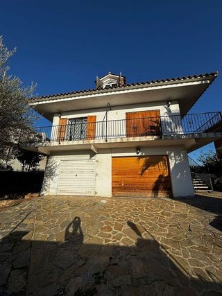 Chalet en venta en Caldes de Montbui
