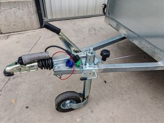 NUEVO: Remolque cerrado y galvanizado