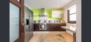 Casa adosada en venta en Benahavís