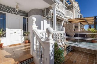 Chalet en venta en Cúllar Vega