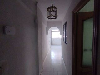 Piso en venta en Parque Ayala - Jardín de la Abadía - Huelín en Málaga