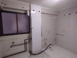 Piso en venta en Parque Ayala - Jardín de la Abadía - Huelín en Málaga