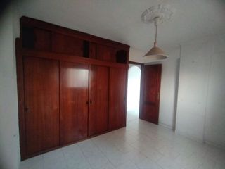Piso en venta en Parque Ayala - Jardín de la Abadía - Huelín en Málaga