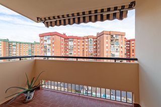 Piso en venta en Parque Mediterráneo - Santa Paula en Málaga