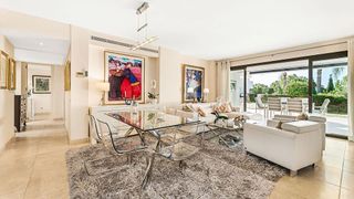 Piso en venta en Benahavís