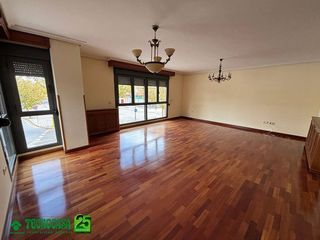 Piso en venta en Larache en Ciudad Real