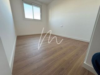 Piso en venta en Natzaret en Valencia