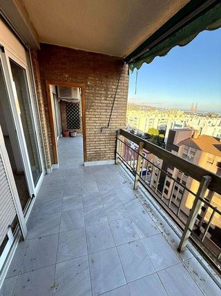 Piso en venta en Parque Ayala - Jardín de la Abadía - Huelín en Málaga