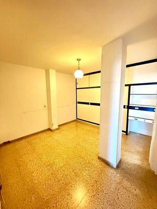 Piso en venta en Parque Ayala - Jardín de la Abadía - Huelín en Málaga