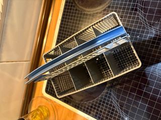 Cestillo lavavajillas Balay