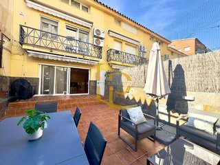 Casa adosada en venta en Ca n'Oriol en Rubí