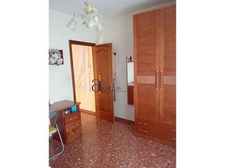 Casa en venta en Lucena