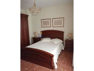 Casa en venta en Lucena