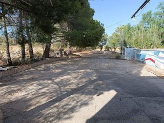 Chalet en venta en Yecla