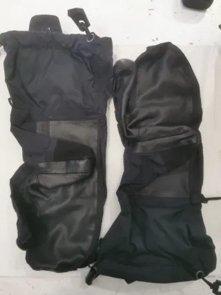 Burton AK Powder Shell Mitt Taglia M