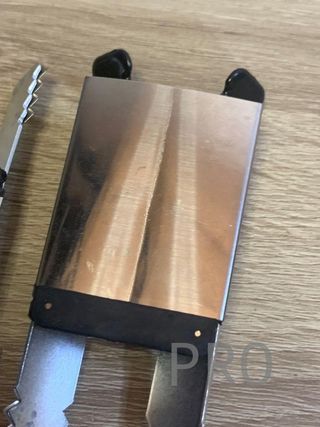 Cierre antirrobo para persianas